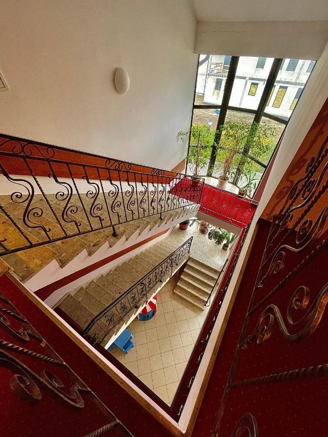 Hotel Dowhan Nowe ภายนอก รูปภาพ